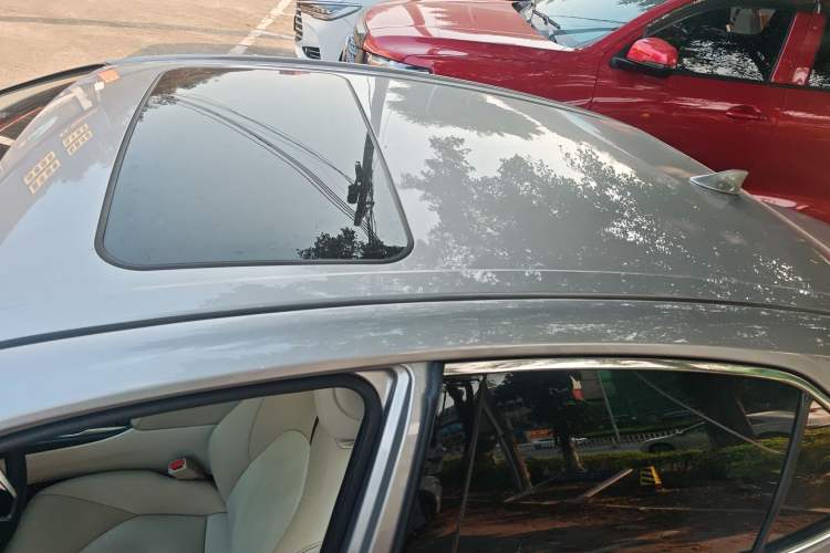 Used Toyota Camry 2021 2.0G Luxury Edition Roof