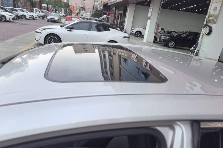 Used Toyota Camry 2021 2.0G Luxury Edition Roof