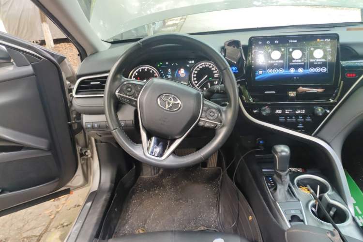 Used Toyota Camry 2021 2.0G Luxury Edition Steering Wheel