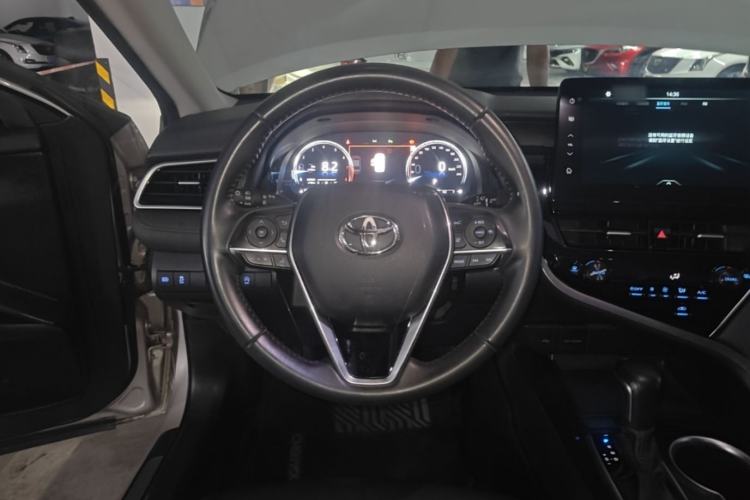 Used Toyota Camry 2021 2.5G Luxury Edition Steering Wheel
