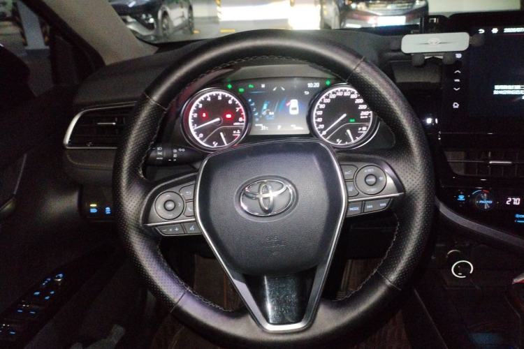 Used Toyota Camry 2021 2.0G Luxury Edition Steering Wheel
