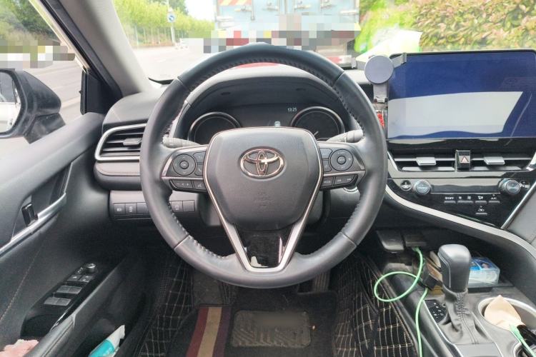 Used Toyota Camry 2021 2.0G Luxury Edition Steering Wheel