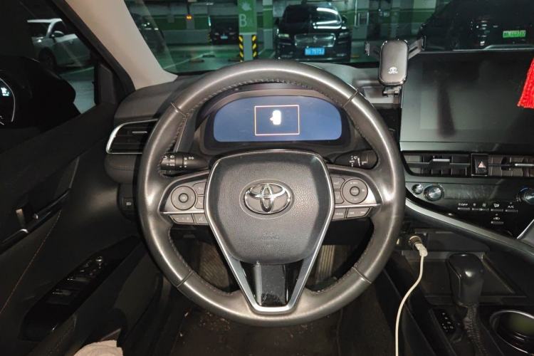 Used Toyota Camry 2021 2.5G Luxury Edition Steering Wheel