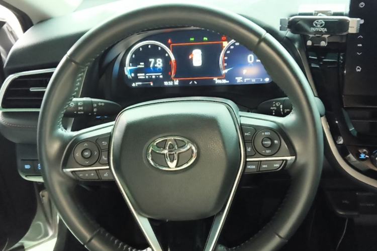 Used Toyota Camry 2021 2.5G Luxury Edition Steering Wheel