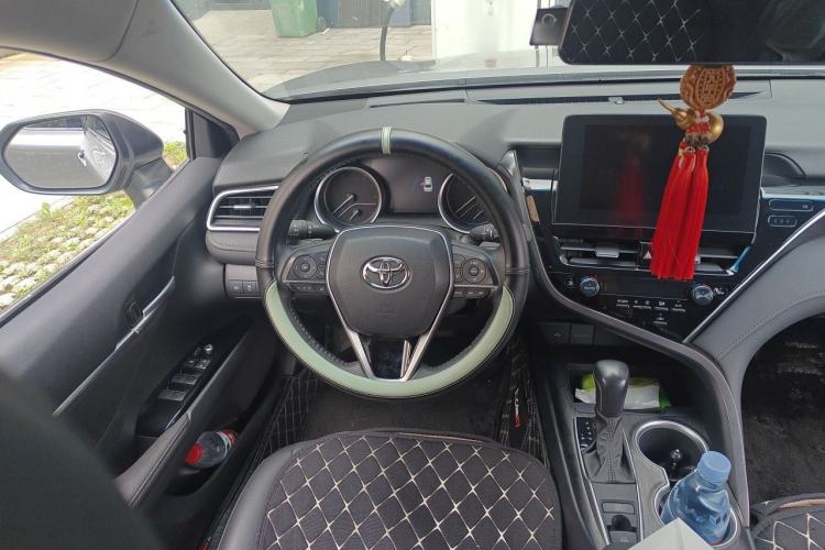 Used Toyota Camry 2021 2.0G Luxury Edition Steering Wheel