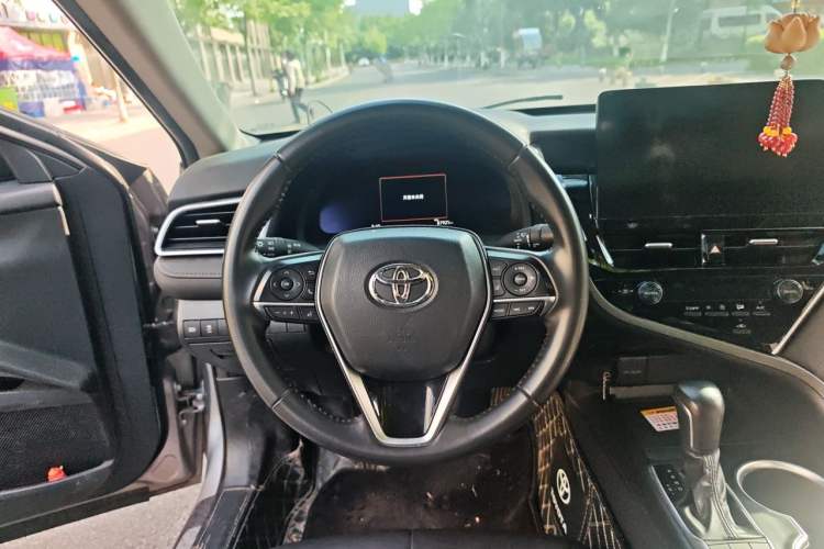 Used Toyota Camry 2021 Dual-Motor 2.5HG Luxury Edition Steering Wheel