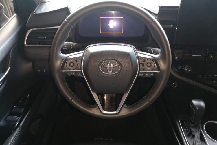 Used Toyota Camry 2021 2.5G Luxury Edition Steering Wheel