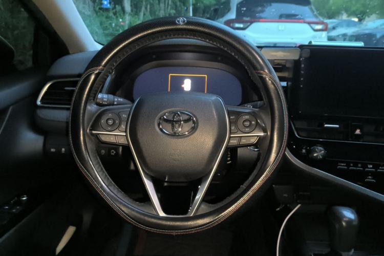 Used Toyota Camry 2021 2.5G Luxury Edition Steering Wheel