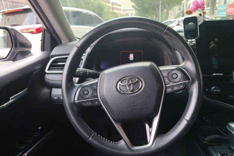 Used Toyota Camry 2021 2.5G Luxury Edition Steering Wheel