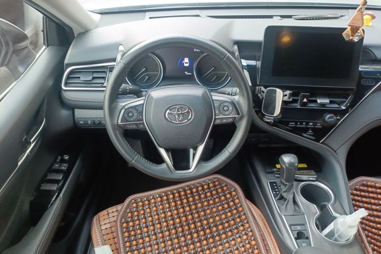 Used Toyota Camry 2021 2.0G Luxury Edition Steering Wheel