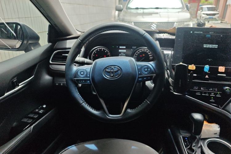 Used Toyota Camry 2021 2.0G Luxury Edition Steering Wheel