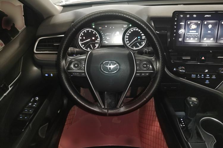 Used Toyota Camry 2021 2.0G Luxury Edition Steering Wheel