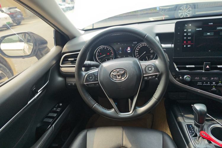 Used Toyota Camry 2021 2.0G Luxury Edition Steering Wheel