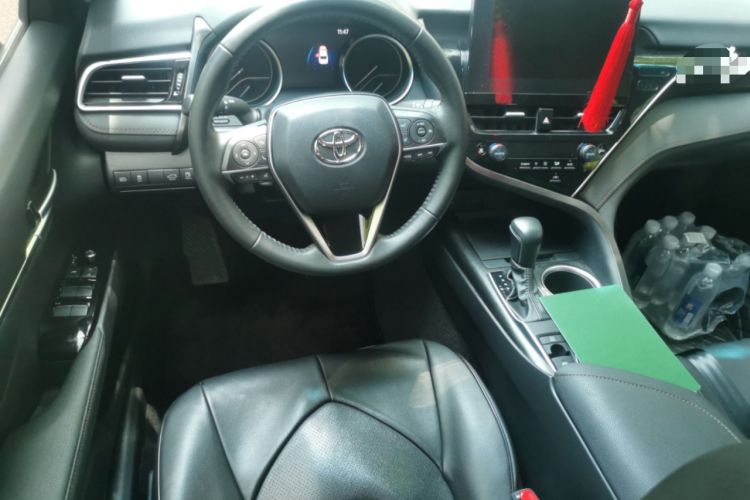 Used Toyota Camry 2021 2.0G Luxury Edition Steering Wheel