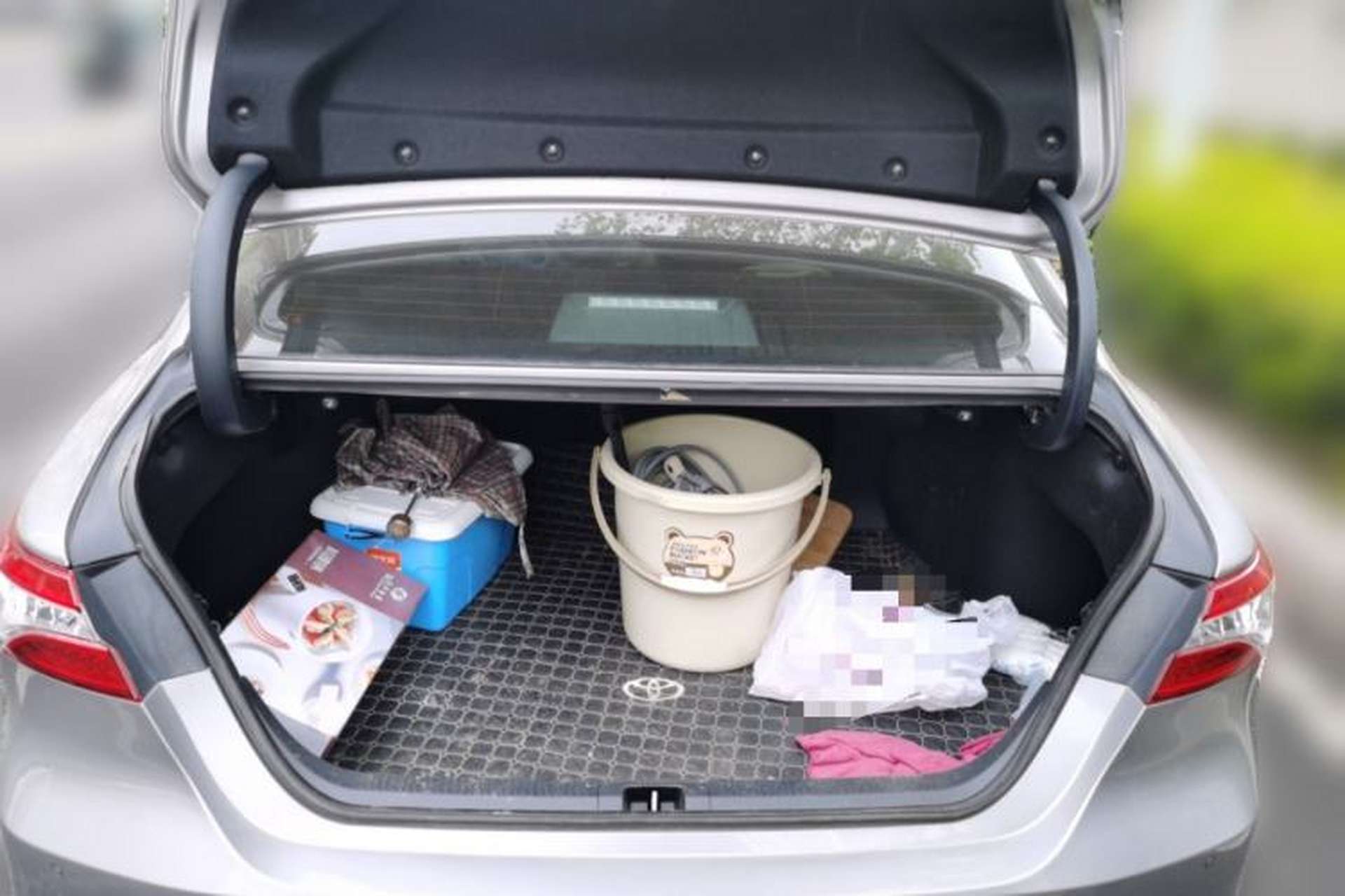 Used Toyota Camry 2021 2.0G Luxury Edition Trunk