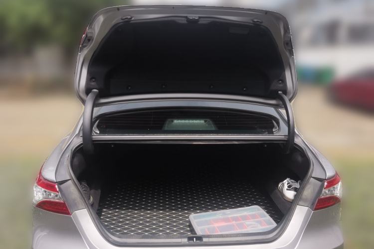 Used Toyota Camry 2021 2.5G Luxury Edition Trunk