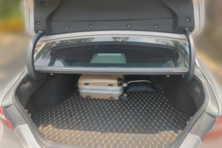 Used Toyota Camry 2021 Dual-Motor 2.5HG Luxury Edition Trunk