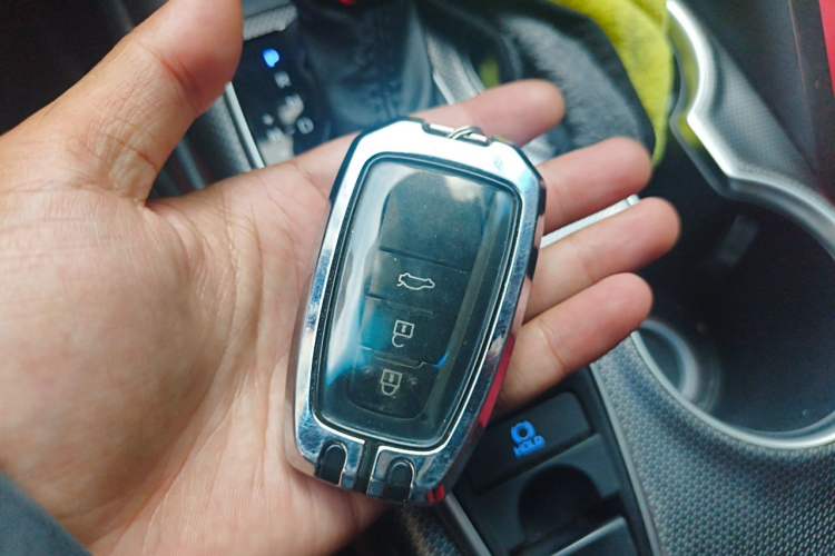Used Toyota Camry 2021 2.0S FENGSHANG Edition Vehicle Key