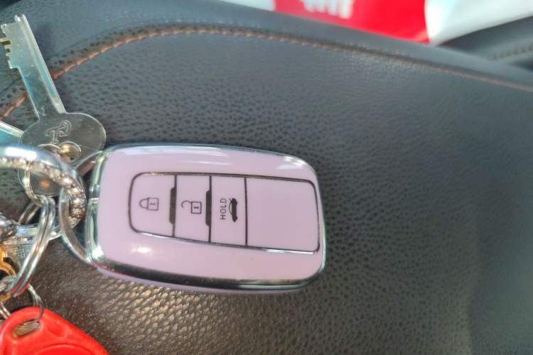 Used Toyota Camry 2021 2.5G Luxury Edition Vehicle Key