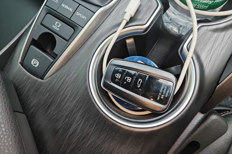 Used Toyota Camry 2021 2.5G Luxury Edition Vehicle Key