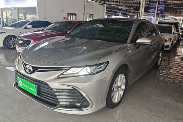 Ojetý Toyota Camry 2021 2.0G Luxury Edition