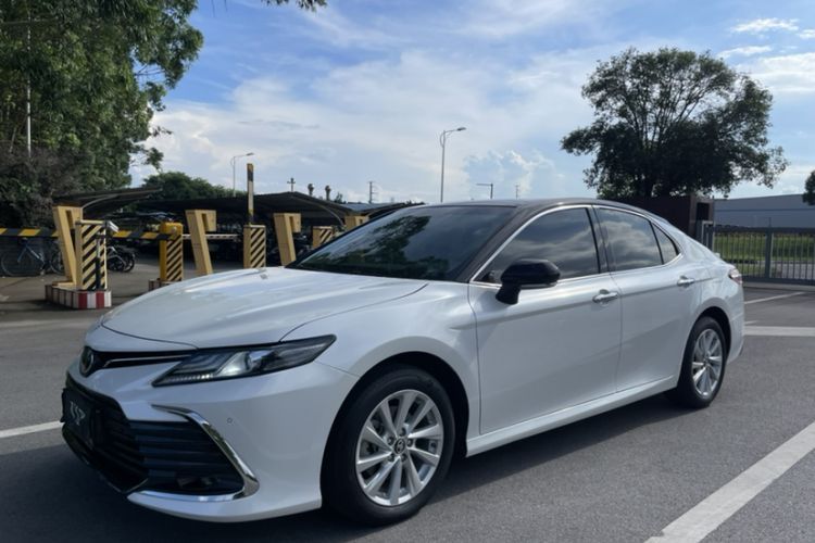 Used Toyota Camry 2021 2.0G Luxury Edition Guazi used car, China used car export, Used car for sale, Used  cars, Cheapest cars for sale