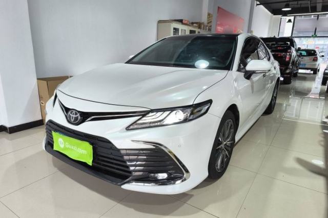 Ojetý Toyota Camry 2021 2.5G Luxury Edition