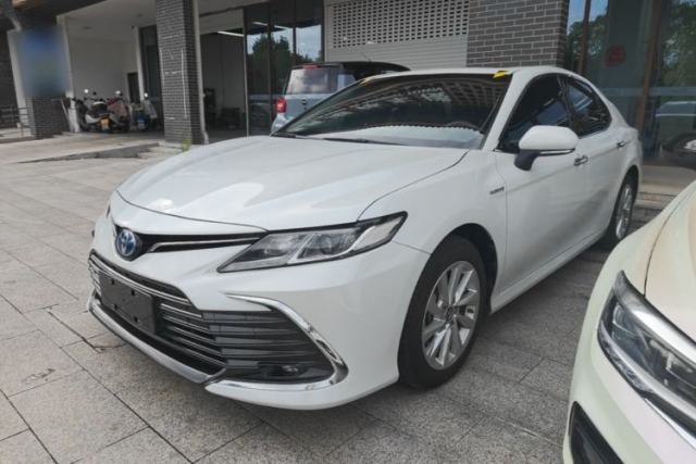 Toyota Camry 2021 Dual-Motor 2.5 HGVP Leading Edition usado