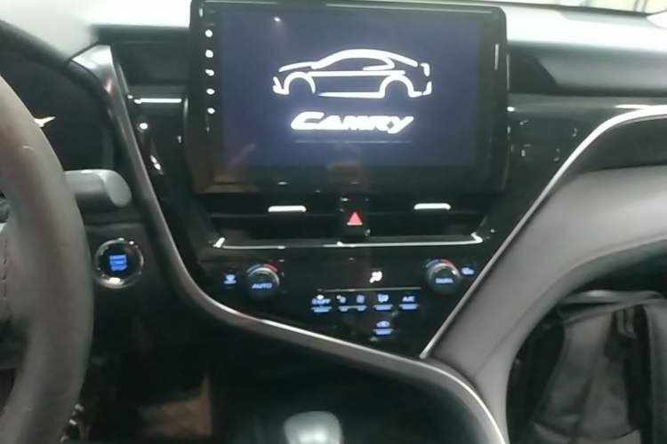 Used Toyota Camry 2021 2.5G Luxury Edition Audio And AC Panel