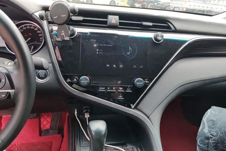 Used Toyota Camry 2021 2.0G Luxury Edition Audio And AC Panel