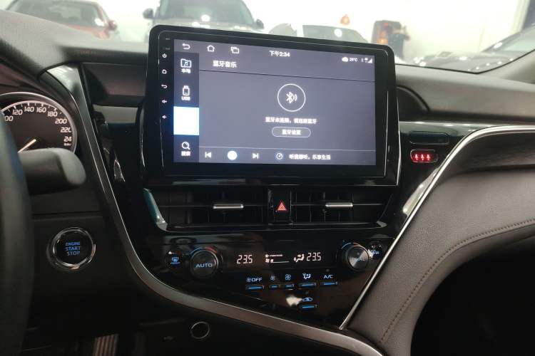 Used Toyota Camry 2021 2.0G Luxury Edition Audio And AC Panel