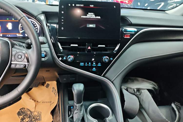 Used Toyota Camry 2021 2.5S Fēngshàng Edition Audio And AC Panel