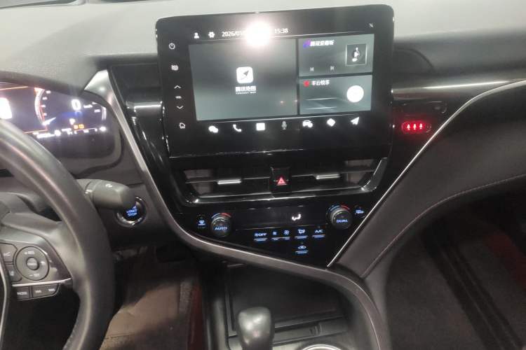 Used Toyota Camry 2021 2.5G Luxury Edition Audio And AC Panel