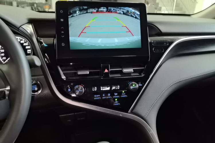 Used Toyota Camry 2021 2.0G Luxury Edition Audio And AC Panel