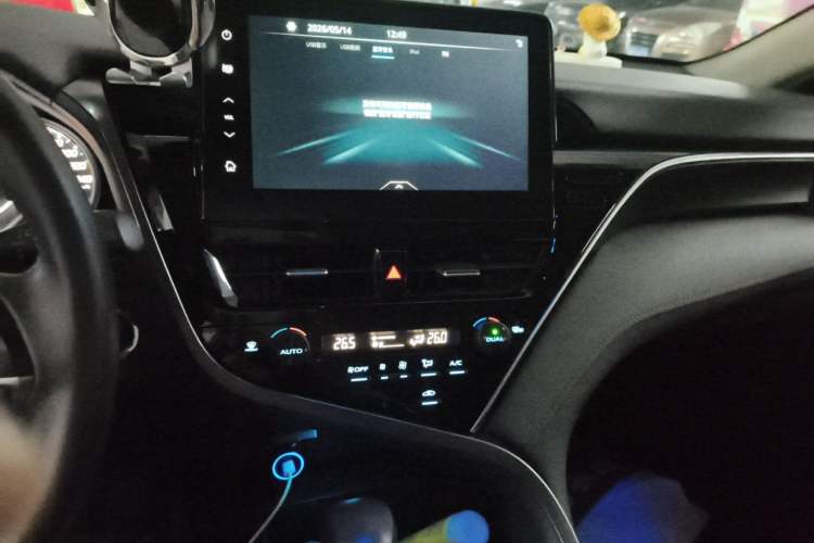 Used Toyota Camry 2021 2.0G Luxury Edition Audio And AC Panel