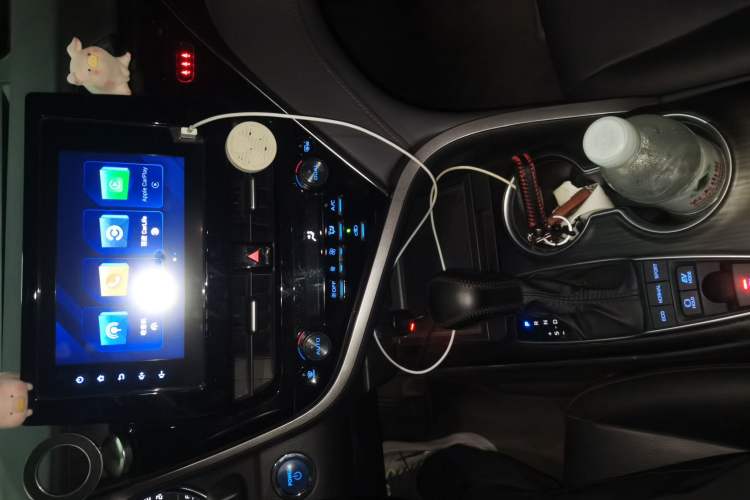 Used Toyota Camry 2021 Dual-Motor 2.5 HGVP Leading Edition Audio And AC Panel