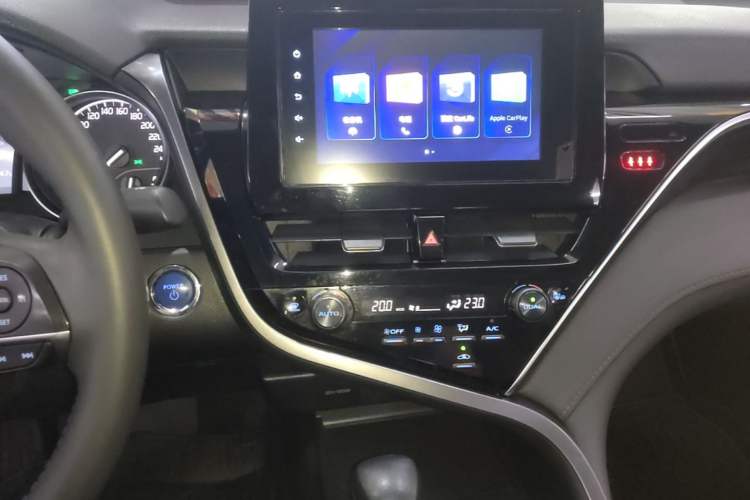 Used Toyota Camry 2021 Dual-Motor 2.5 HGVP Leading Edition Audio And AC Panel
