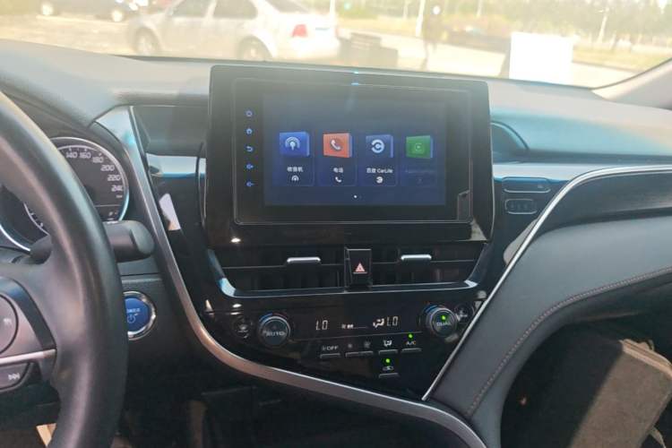 Used Toyota Camry 2021 Dual-Motor 2.5 HGVP Leading Edition Audio And AC Panel