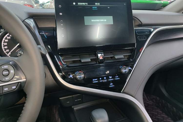 Used Toyota Camry 2021 2.0G Luxury Edition Audio And AC Panel