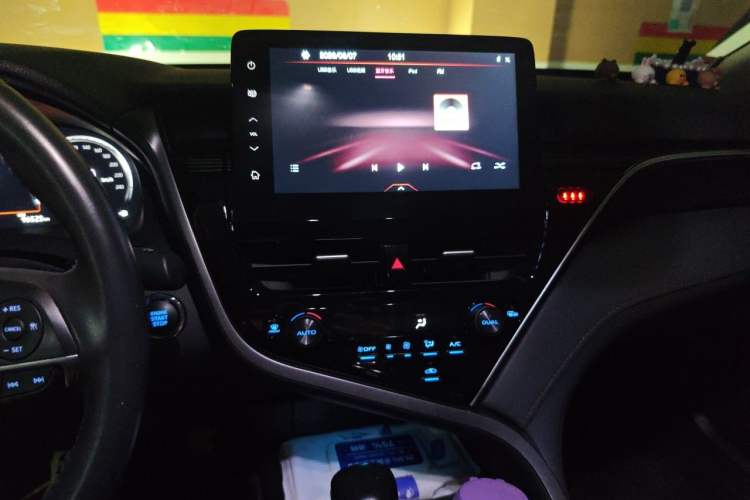 Used Toyota Camry 2021 2.5G Luxury Edition Audio And AC Panel