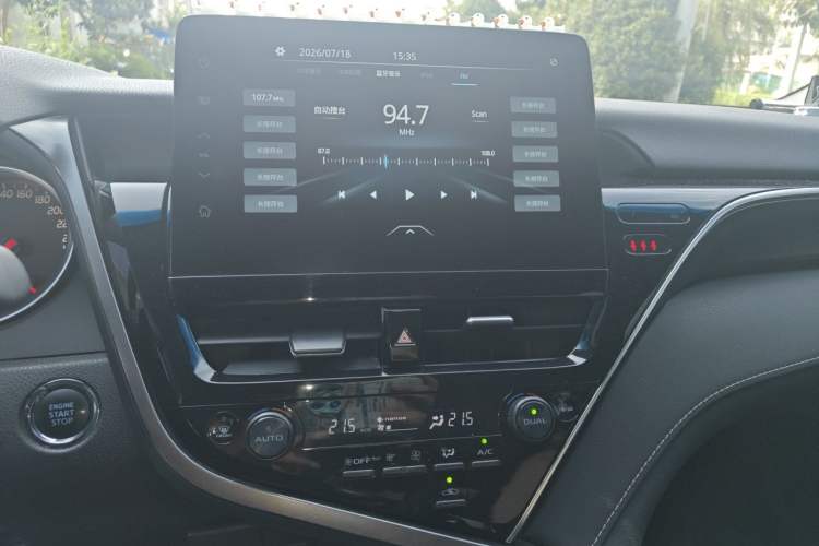 Used Toyota Camry 2021 2.0S FENGSHANG Edition Audio And AC Panel
