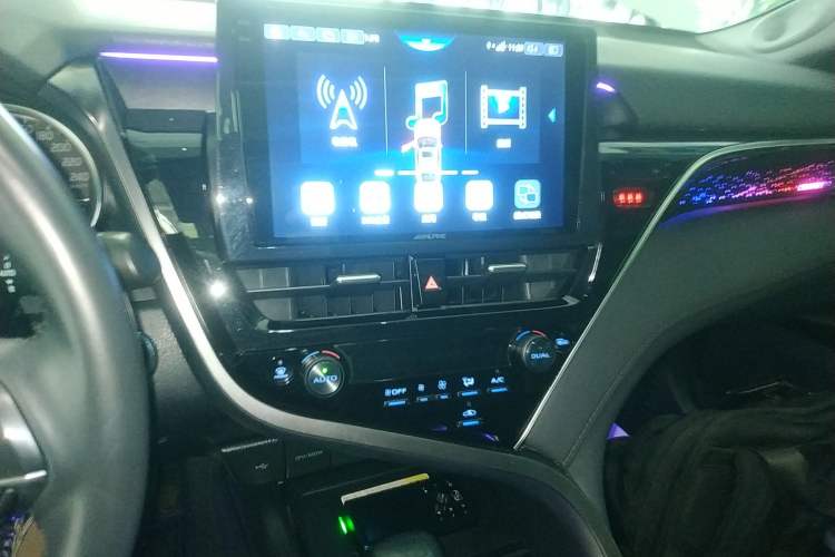 Used Toyota Camry 2021 2.0G Luxury Edition Audio And AC Panel