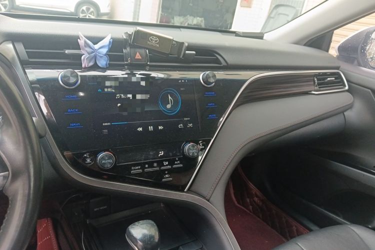 Used Toyota Camry 2021 2.0E Elite Edition Audio And AC Panel
