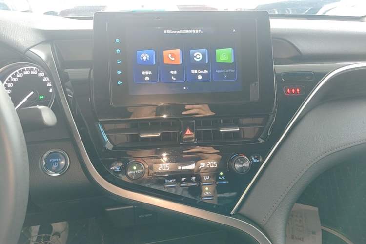 Used Toyota Camry 2021 Dual-Motor 2.5 HGVP Leading Edition Audio And AC Panel