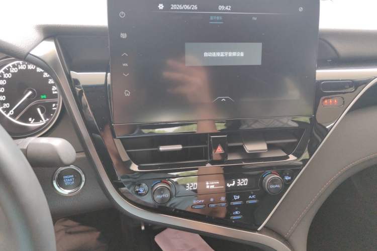 Used Toyota Camry 2021 2.0G Luxury Edition Audio And AC Panel