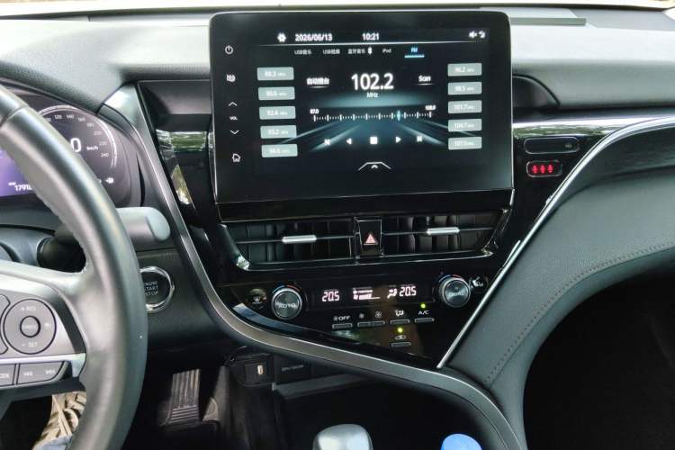 Used Toyota Camry 2021 2.5G Luxury Edition Audio And AC Panel