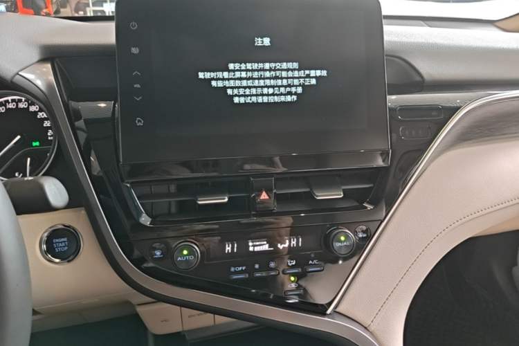 Used Toyota Camry 2021 2.0G Luxury Edition Audio And AC Panel