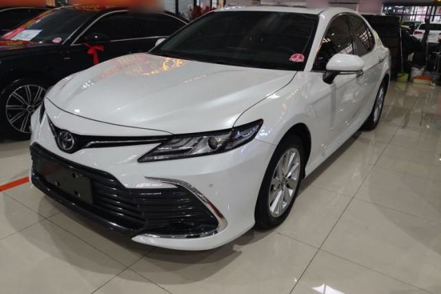 Ojetý Toyota Camry 2021 2.0G Luxury Edition