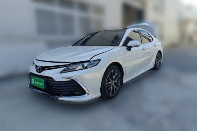 Ojetý Toyota Camry 2021 2.5G Luxury Edition