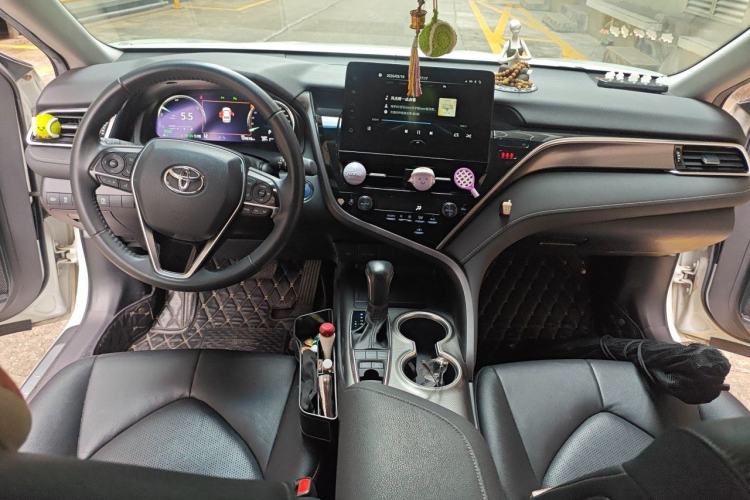 Used Toyota Camry 2021 Dual-Motor 2.5HS Fēngshàng Edition Center Console